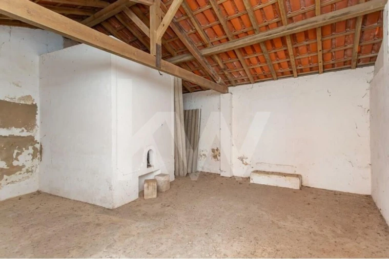 Moradia T5 para Venda em Tornada e Salir do Porto Foto 70