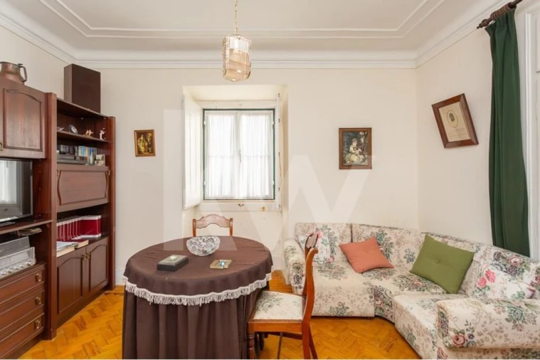 Moradia T5 para Venda em Tornada e Salir do Porto Foto 18