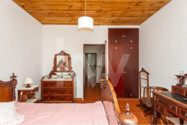 Moradia T5 para Venda em Tornada e Salir do Porto Foto 24