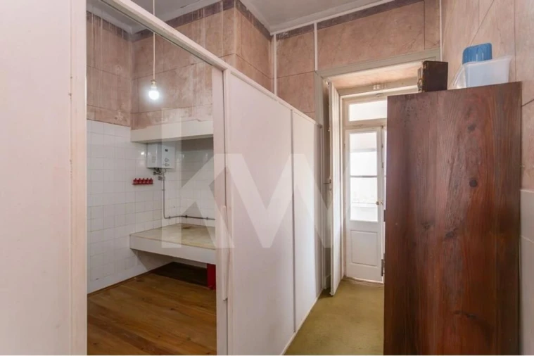 Moradia T5 para Venda em Tornada e Salir do Porto Foto 36