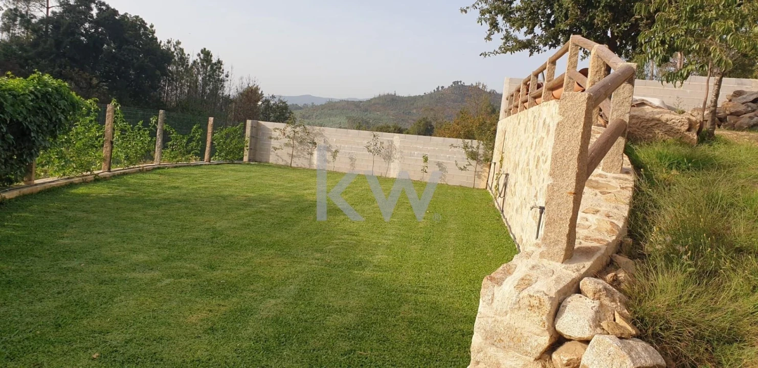 Quinta T2 para Venda em Talhadas Foto 45