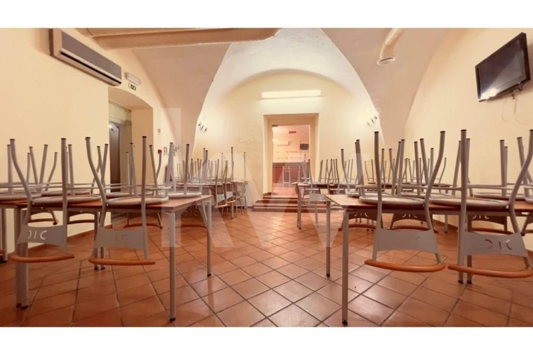 Loja para Venda em Beja (Santiago Maior e São João Baptista) Foto 6