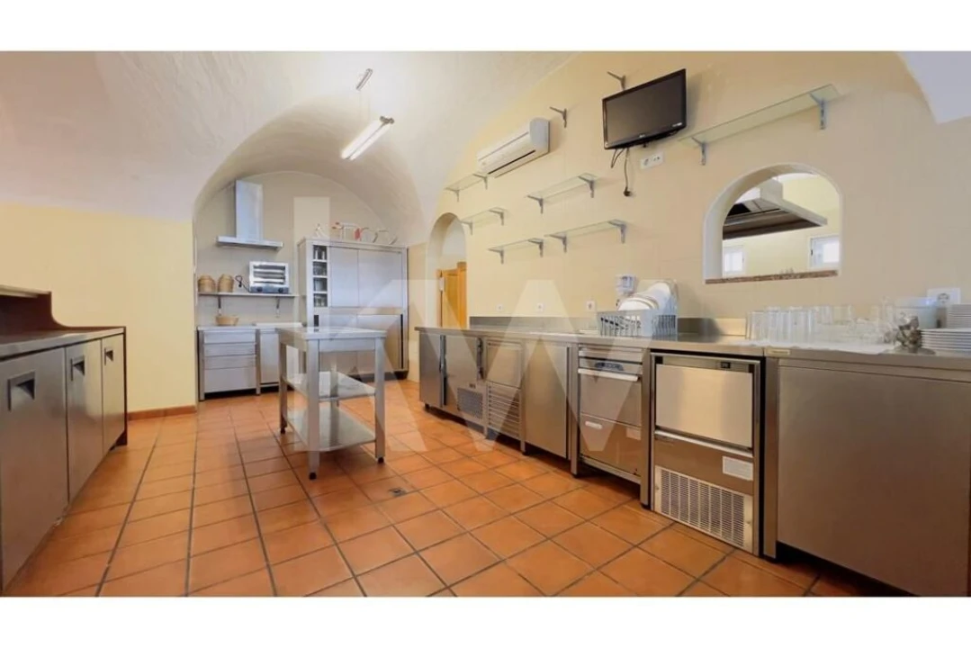 Loja para Venda em Beja (Santiago Maior e São João Baptista) Foto 27