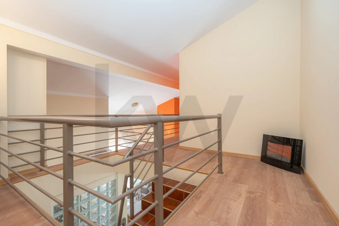 Moradia T3 para Venda em Cordinhã Foto 9