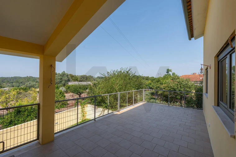 Moradia T3 para Venda em Cordinhã Foto 46