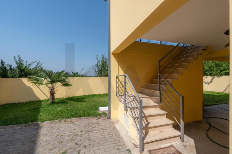 Moradia T3 para Venda em Cordinhã Foto 44