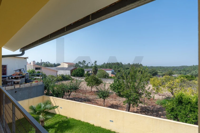 Moradia T3 para Venda em Cordinhã Foto 48