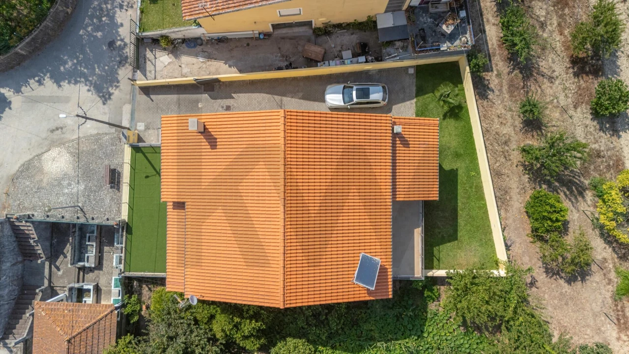 Moradia T3 para Venda em Cordinhã Foto 4