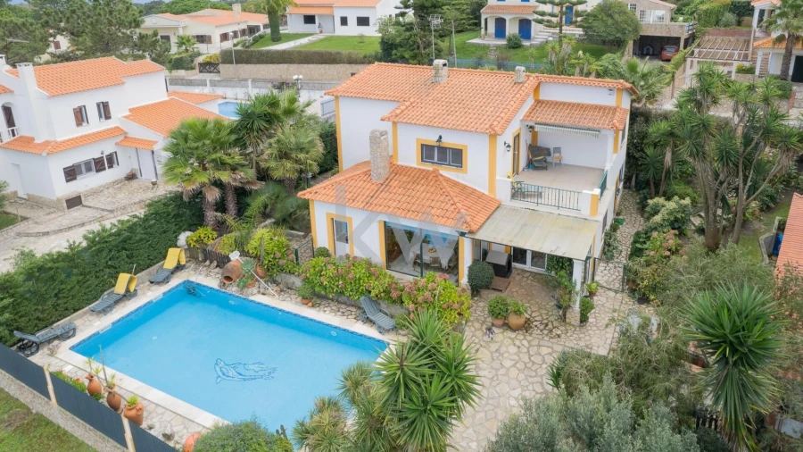 Moradia T5 para Venda em Vau Foto 44