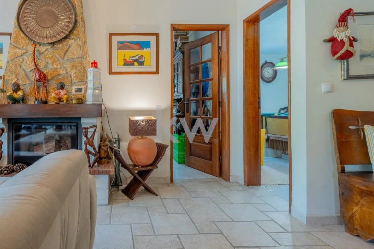 Moradia T5 para Venda em Vau Foto 11