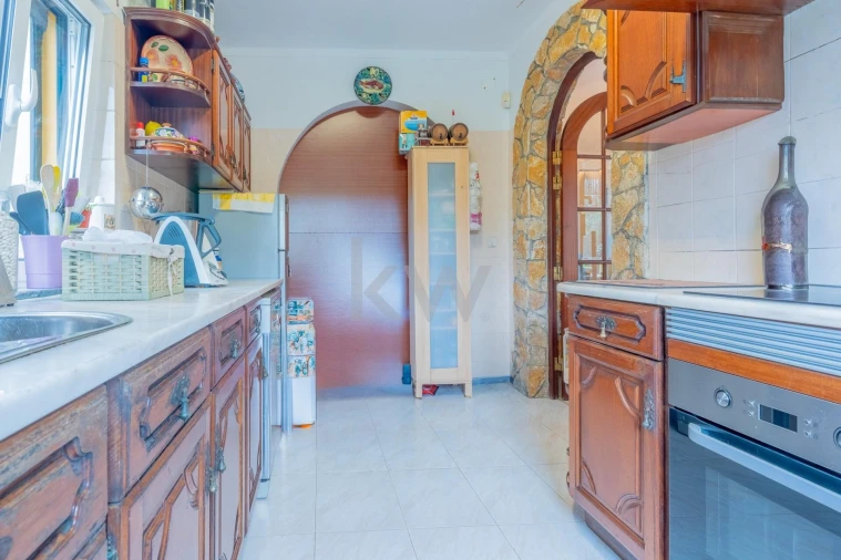 Moradia T5 para Venda em Vau Foto 12