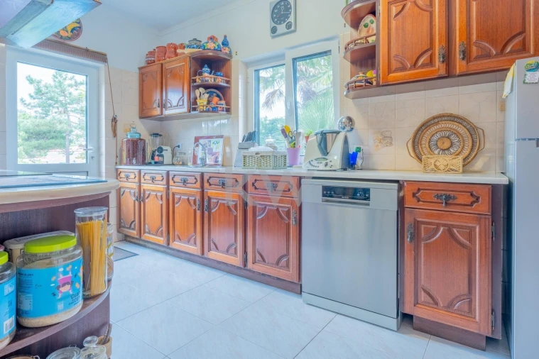 Moradia T5 para Venda em Vau Foto 5