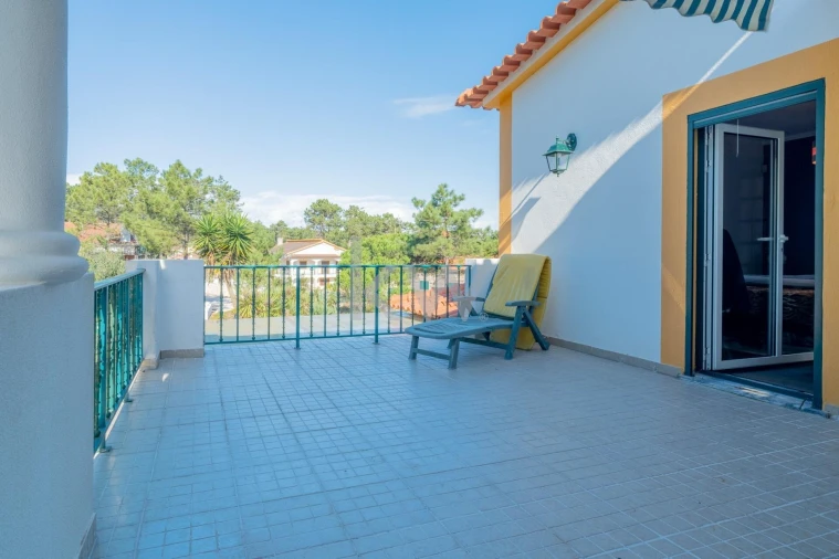 Moradia T5 para Venda em Vau Foto 34