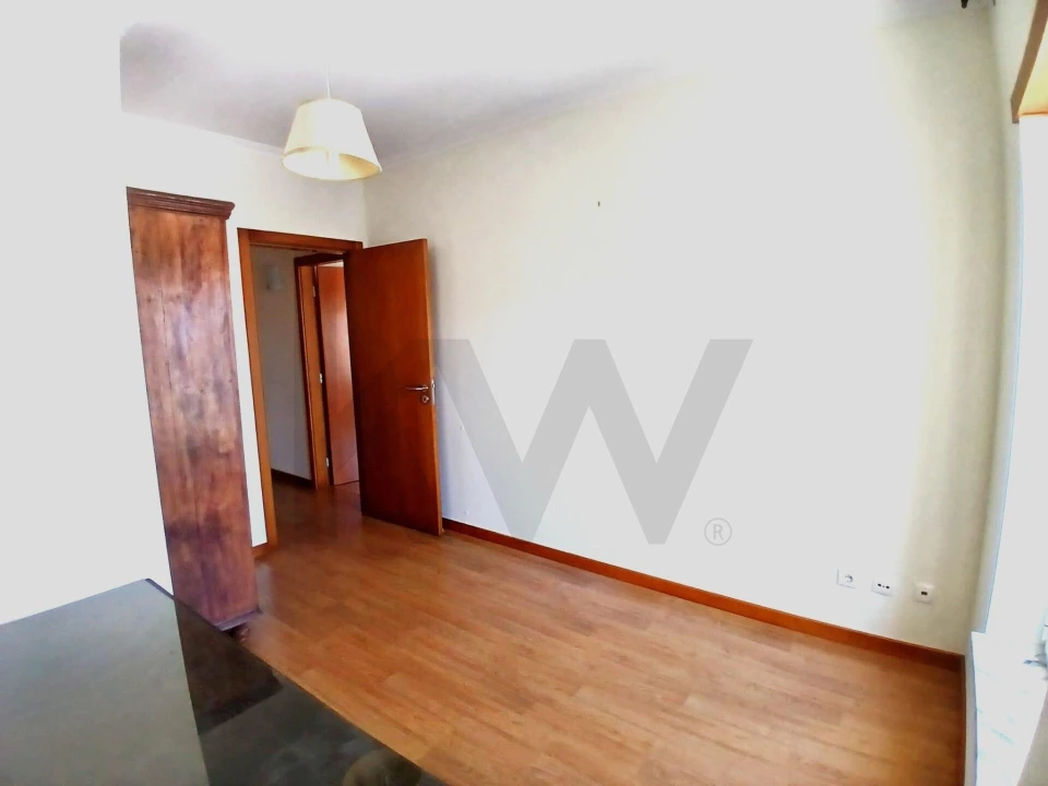 Moradia T3 para Venda em Santa Barbara Foto 14