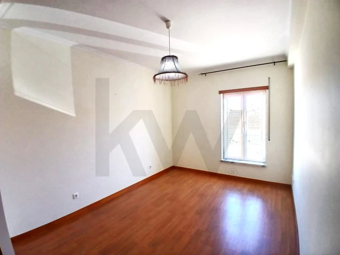 Moradia T3 para Venda em Santa Barbara Foto 21