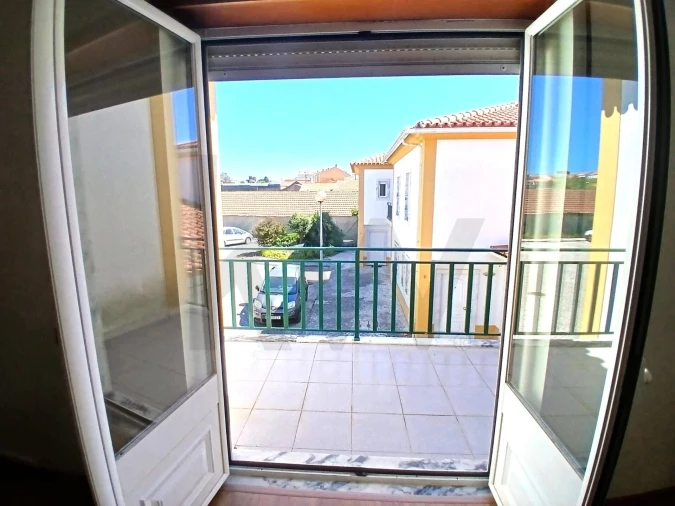 Moradia T3 para Venda em Santa Barbara Foto 8