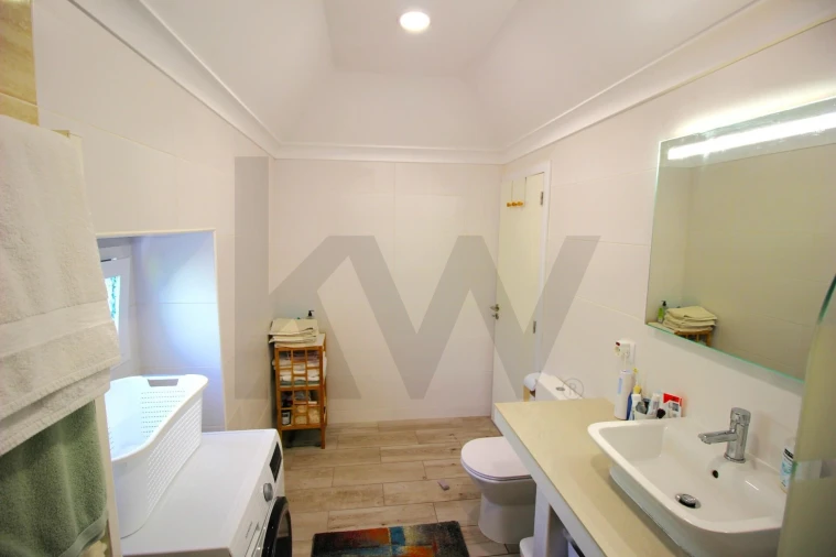 Moradia T2 para Venda em Gaula Foto 39