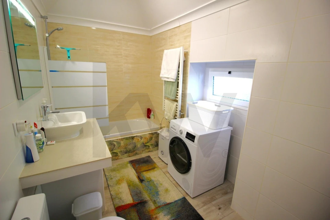 Moradia T2 para Venda em Gaula Foto 36