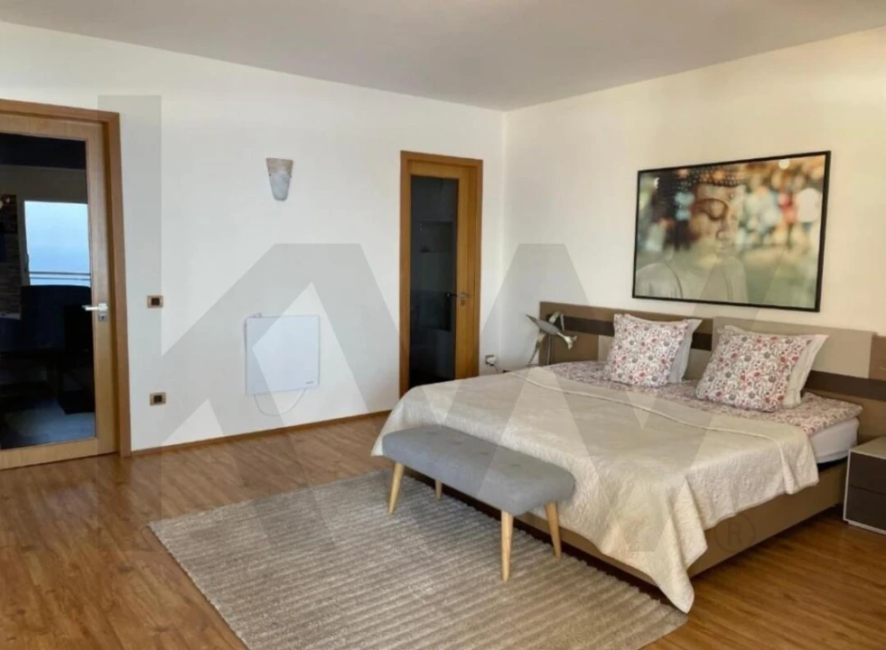 Moradia T6 para Venda em Caniço Foto 12