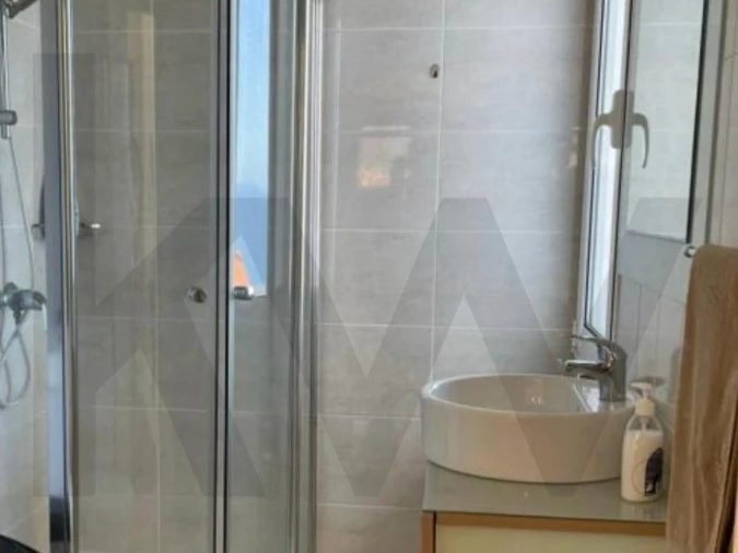 Moradia T6 para Venda em Caniço Foto 23