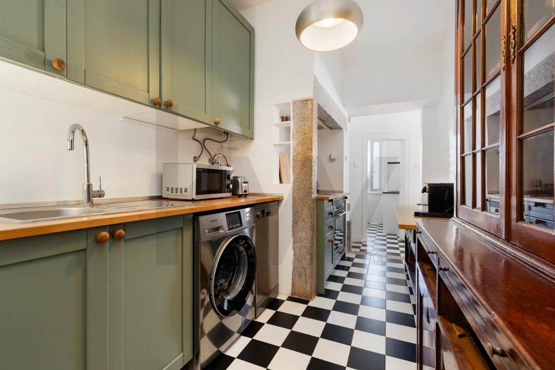 Apartamento T3 para Venda em Campolide Foto 11