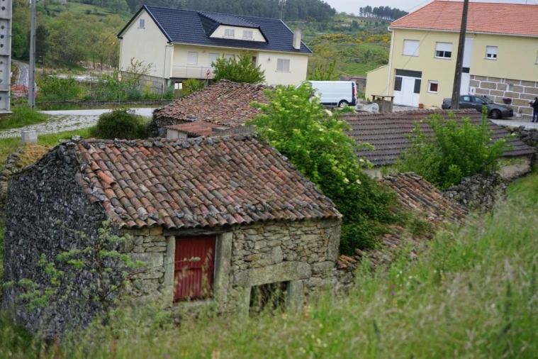 Moradia T4 para Venda em Aguiar da Beira e Coruche Foto 10