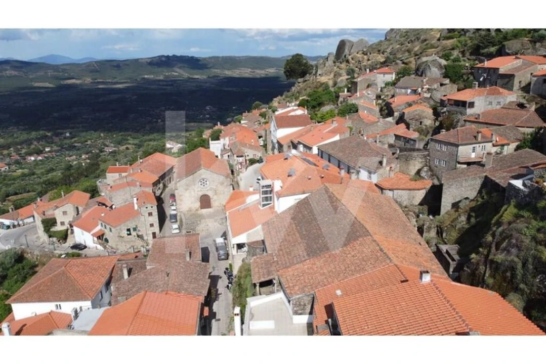 Moradia T2 para Venda em Monsanto e Idanha-A-Velha Foto 5