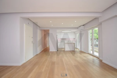 Apartamento T3 para Venda em Benfica