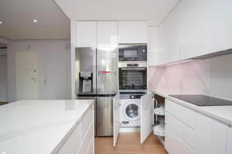 Apartamento T3 para Venda em Benfica Foto 9