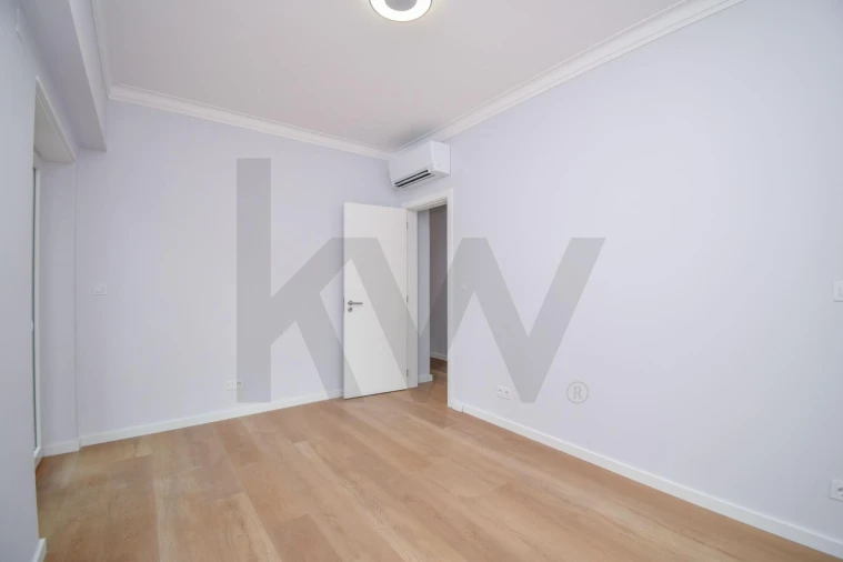 Apartamento T3 para Venda em Benfica Foto 18