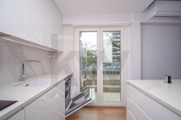 Apartamento T3 para Venda em Benfica Foto 10