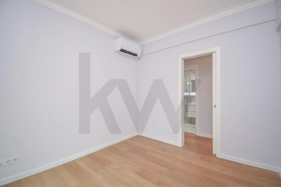Apartamento T3 para Venda em Benfica Foto 19