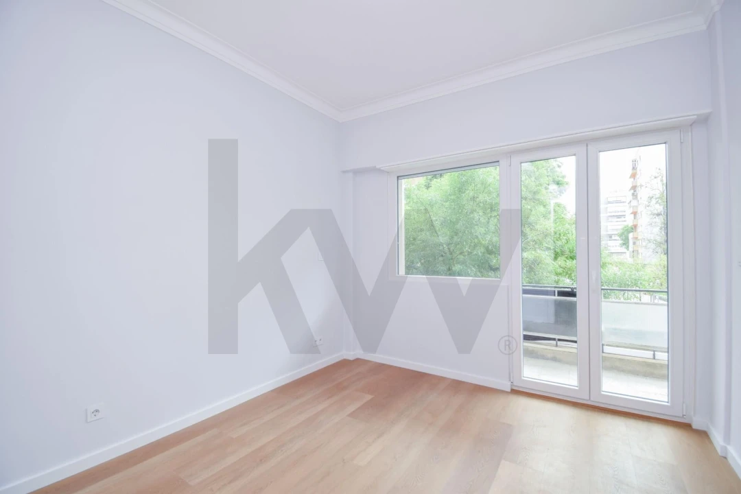 Apartamento T3 para Venda em Benfica Foto 21