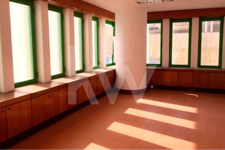 Escritório para Venda em Vila Franca de Xira Foto 4