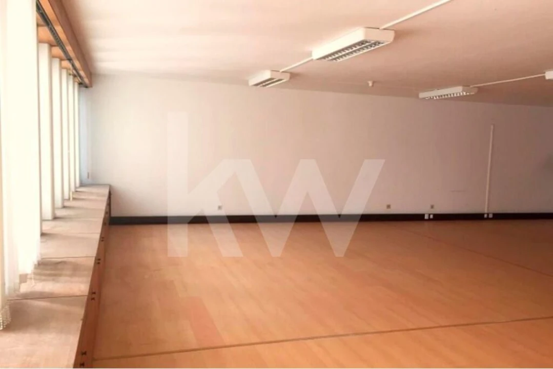 Escritório para Venda em Vila Franca de Xira Foto 7