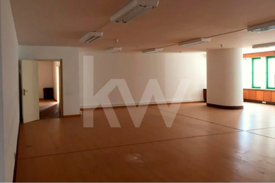 Escritório para Venda em Vila Franca de Xira Foto 6