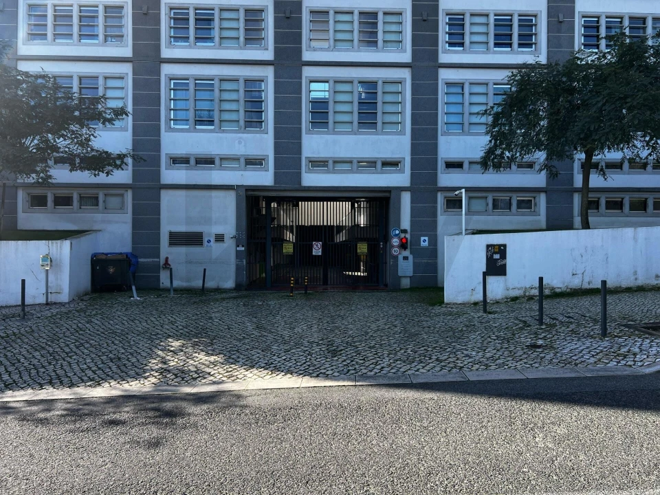 Negócio para Venda em Olivais Foto 14