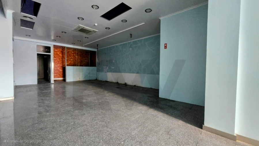 Loja para Venda em Santo Antonio dos Olivais Foto 3