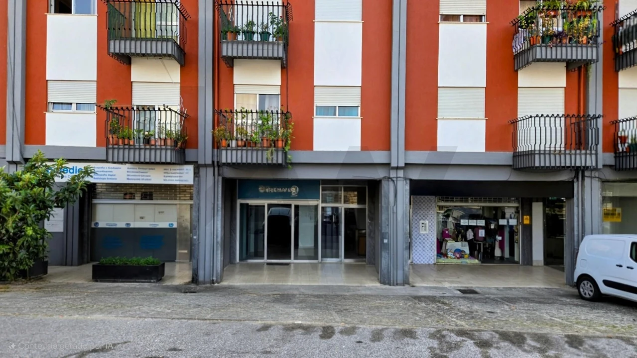 Loja para Venda em Santo Antonio dos Olivais Foto 18