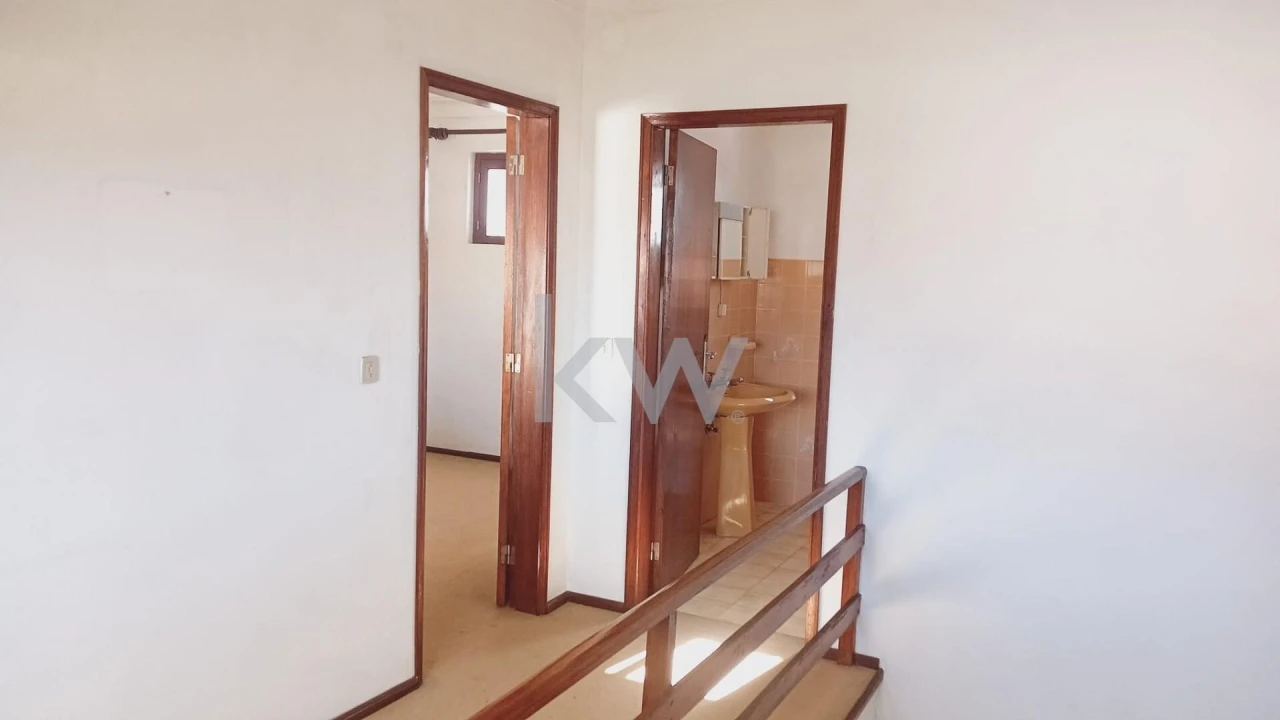 Moradia T4 para Venda em Soure Foto 11