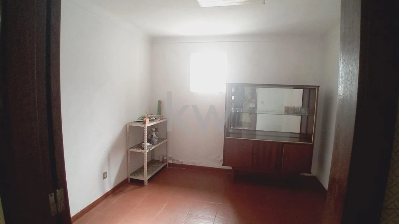 Moradia T4 para Venda em Soure Foto 17