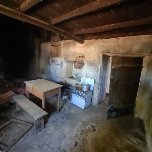 Moradia T2 para Venda em Degracias e Pombalinho Foto 10