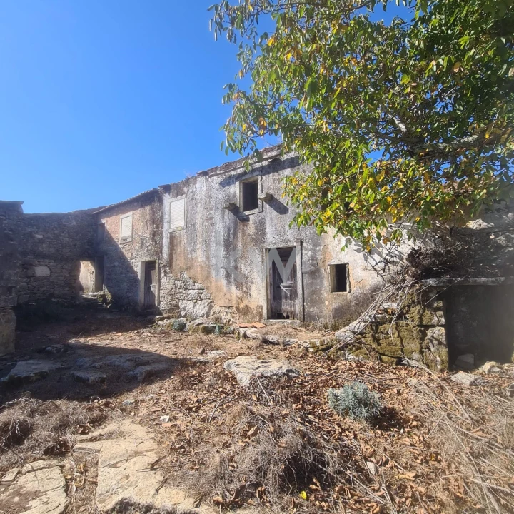 Moradia T2 para Venda em Degracias e Pombalinho Foto 2