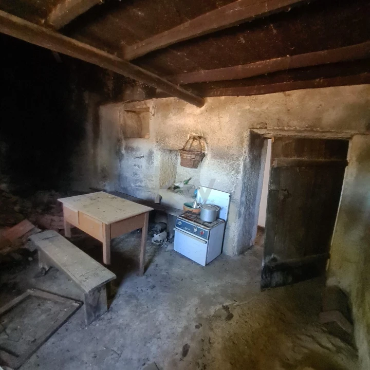 Moradia T2 para Venda em Degracias e Pombalinho Foto 10