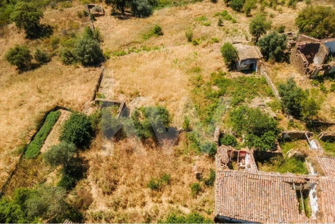 Quinta T2 para Venda em Salir Foto 16