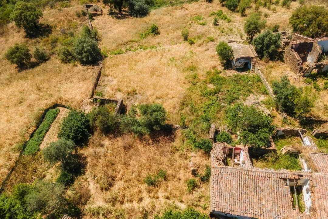 Moradia T2 para Venda em Salir Foto 27