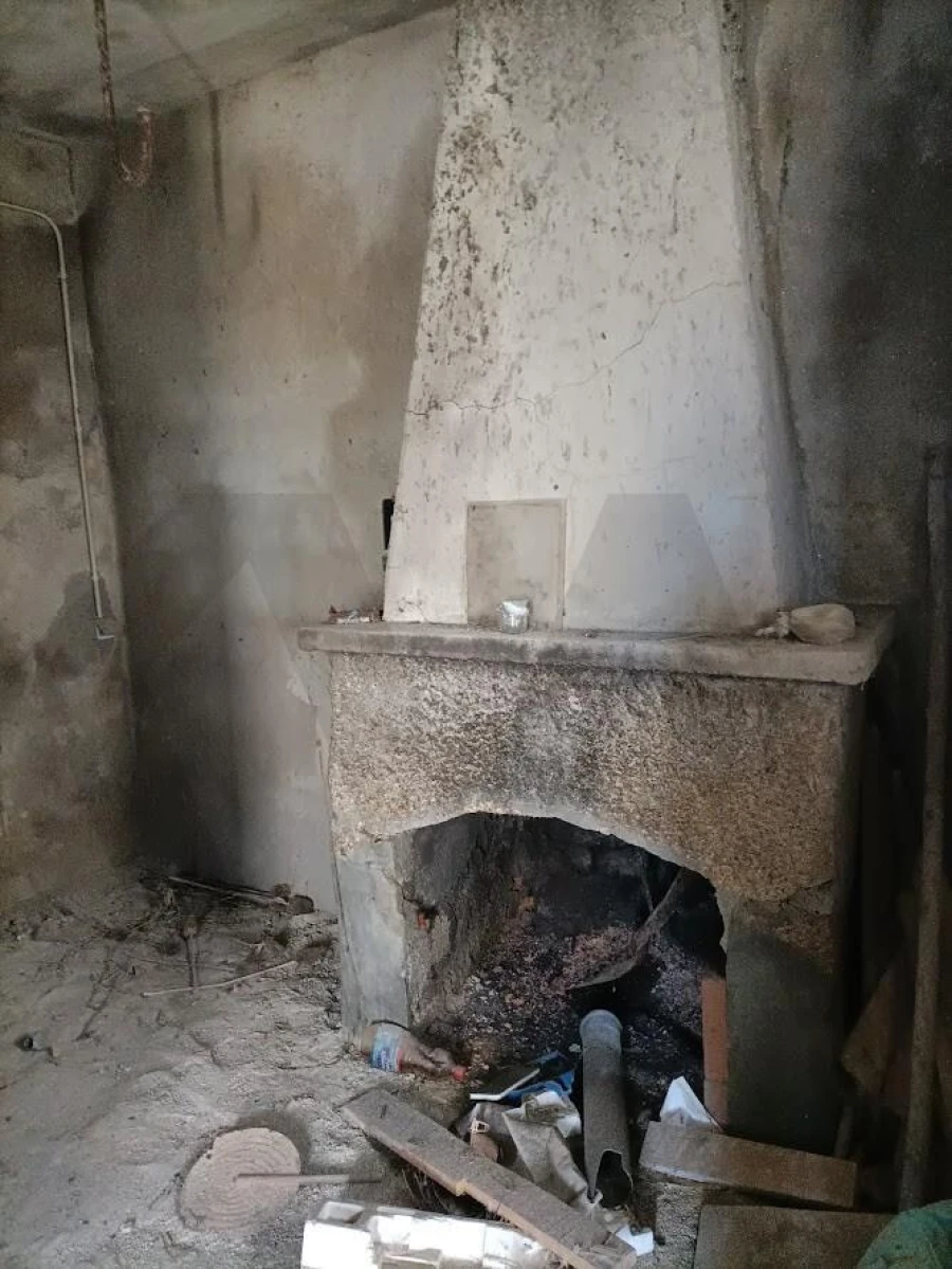 Moradia T1 para Venda em Guarda Foto 13