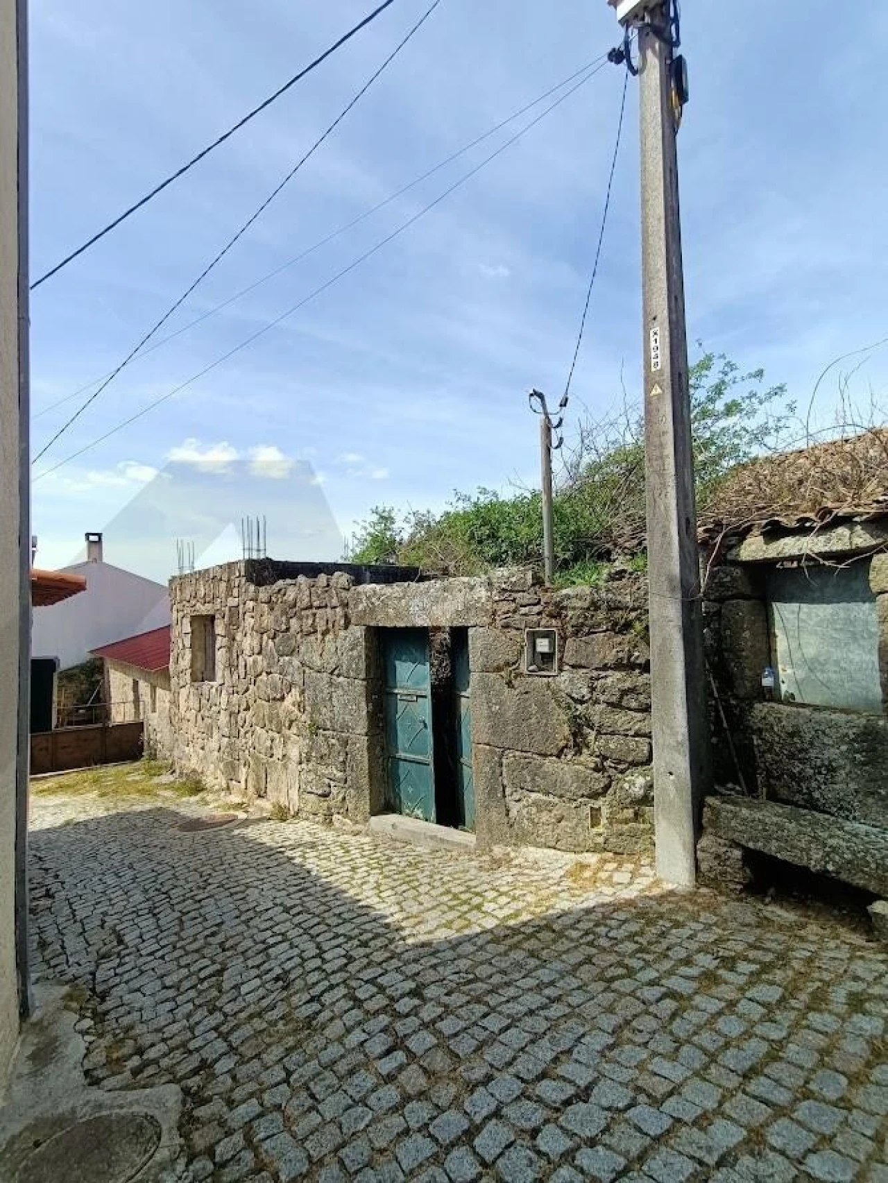 Moradia T1 para Venda em Guarda Foto 13