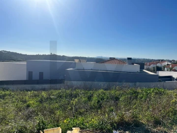 Moradia T3 para Venda em Mafra