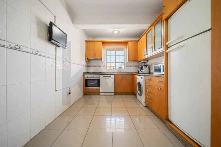 Moradia T3 para Venda em Gaula Foto 8